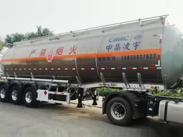 現場收獲多臺意向，中集凌宇高端液罐車遼寧受青睞