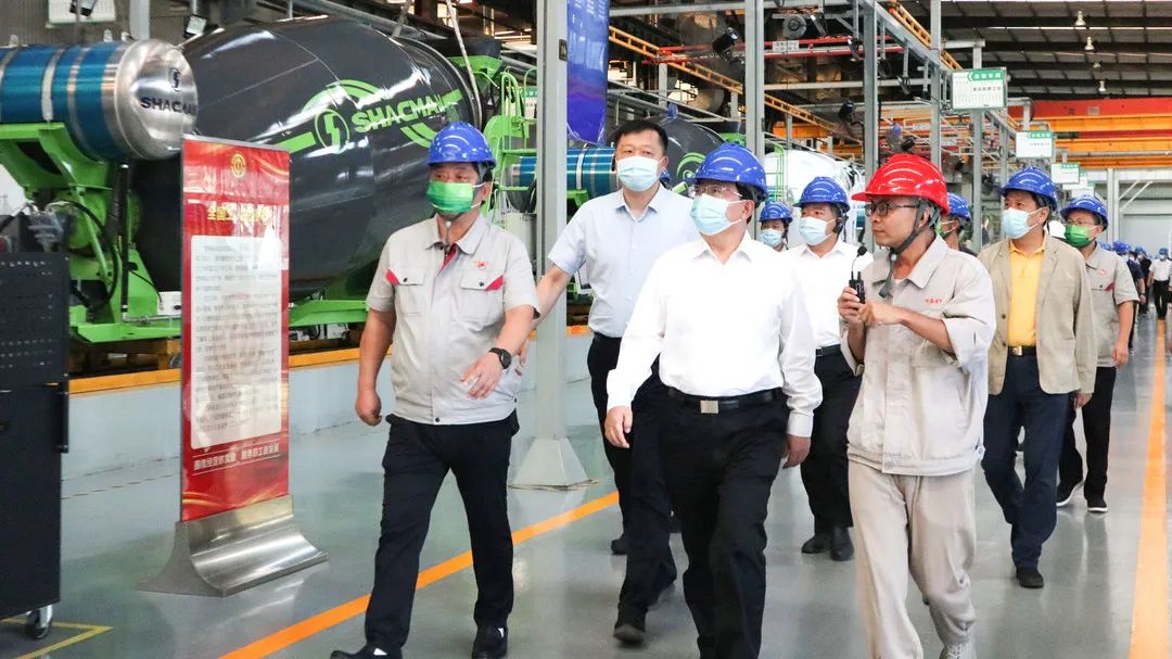 洛陽市委副書記、市長徐衣顯一行調研中集凌宇