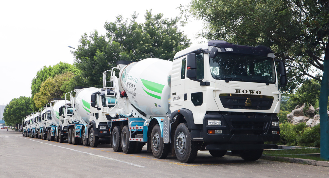 盛夏驕陽似火，凌宇交車繁忙！