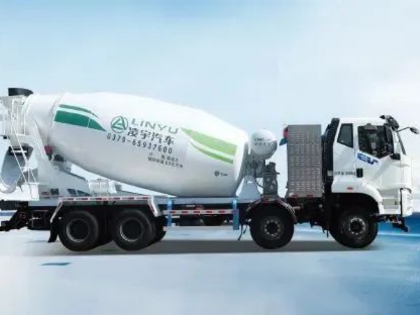 卡友購車選誰好？聽聽DeepSeek的大實話！